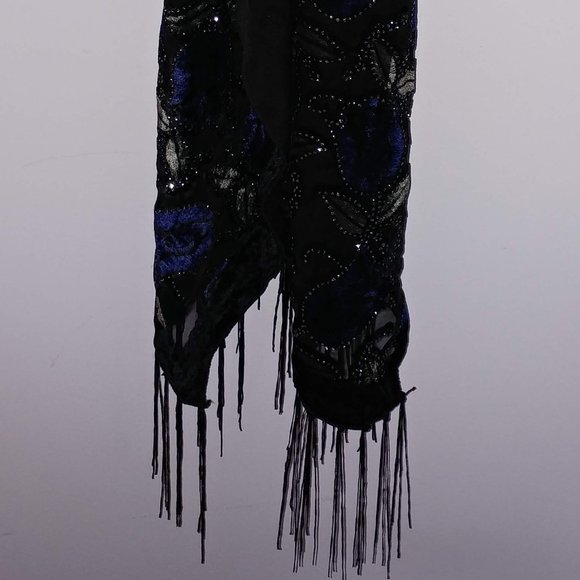 Blue Velvet Floral Pattern Scarf - Picture 9 of 9